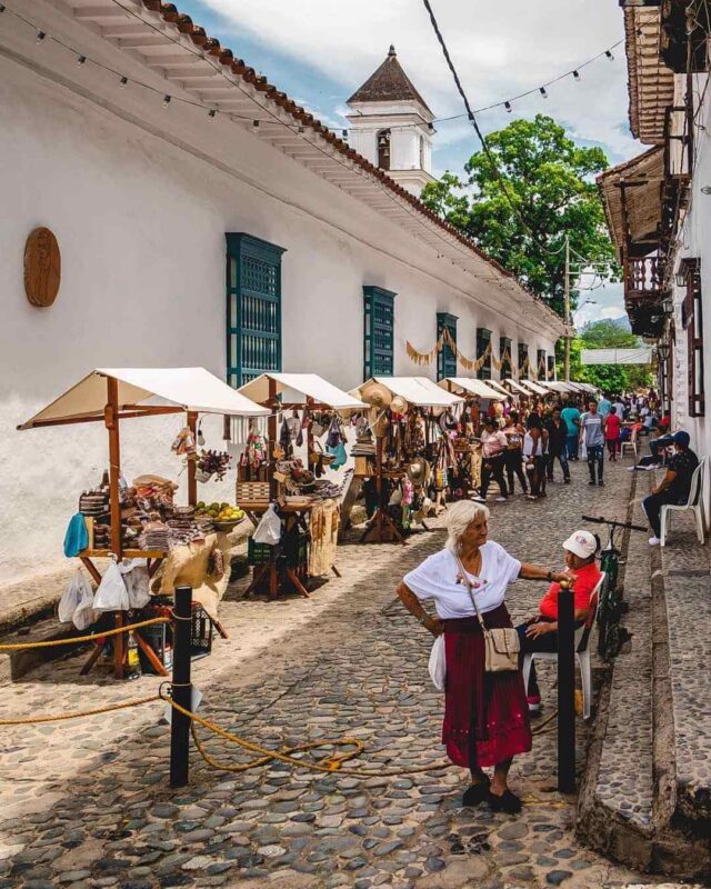 calles de Santafé de Antioquia, cerca a medellín 