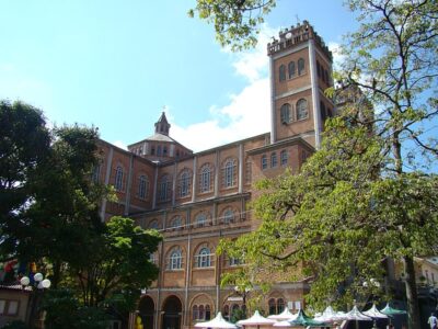 Vista principal de la Catedral de Jericó Antioquia