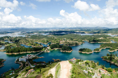 Guatapé antioquia, vista desde la piedra del peñol