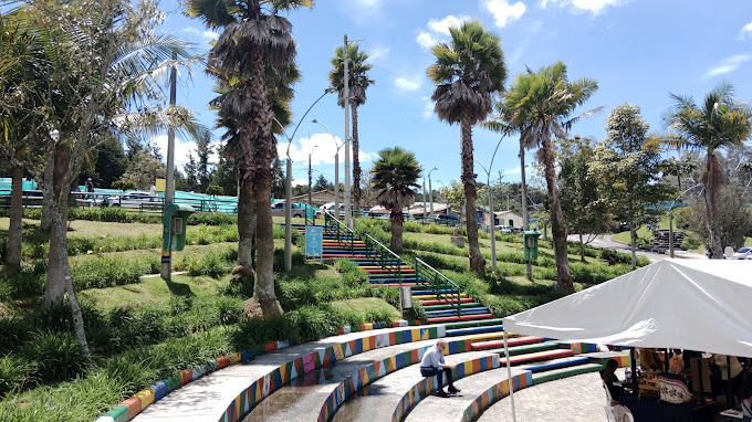 Vivir Santa Elena, parque principal de Santa Elena, Medellín